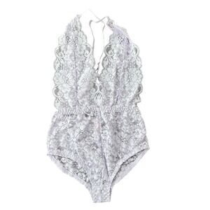 We Are HAH Comin' In HAht Lavender Floral Lace Halter Bodysuit XS New 62416A